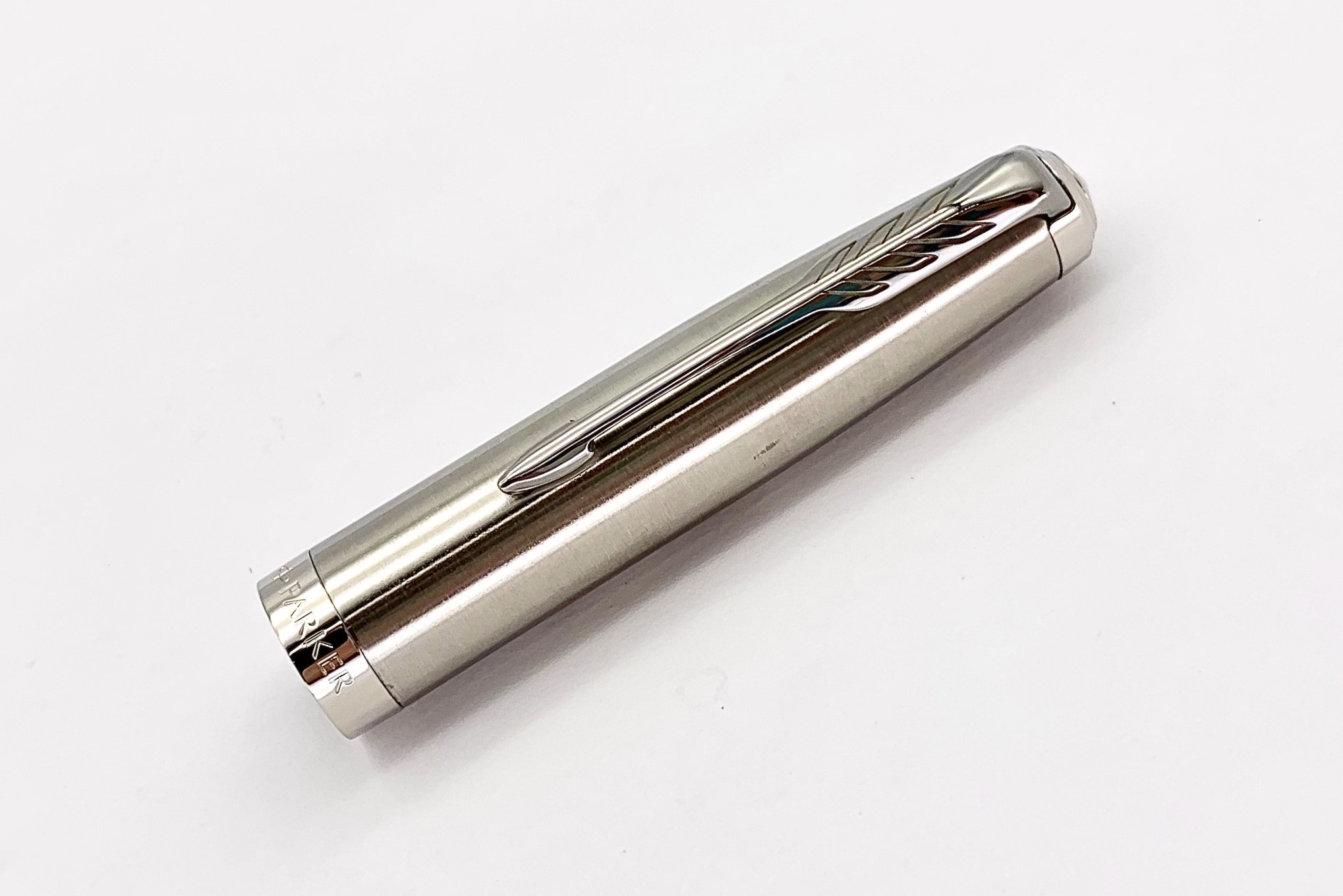 Parker51BurgundyChromeTrimFPSteelNib_j